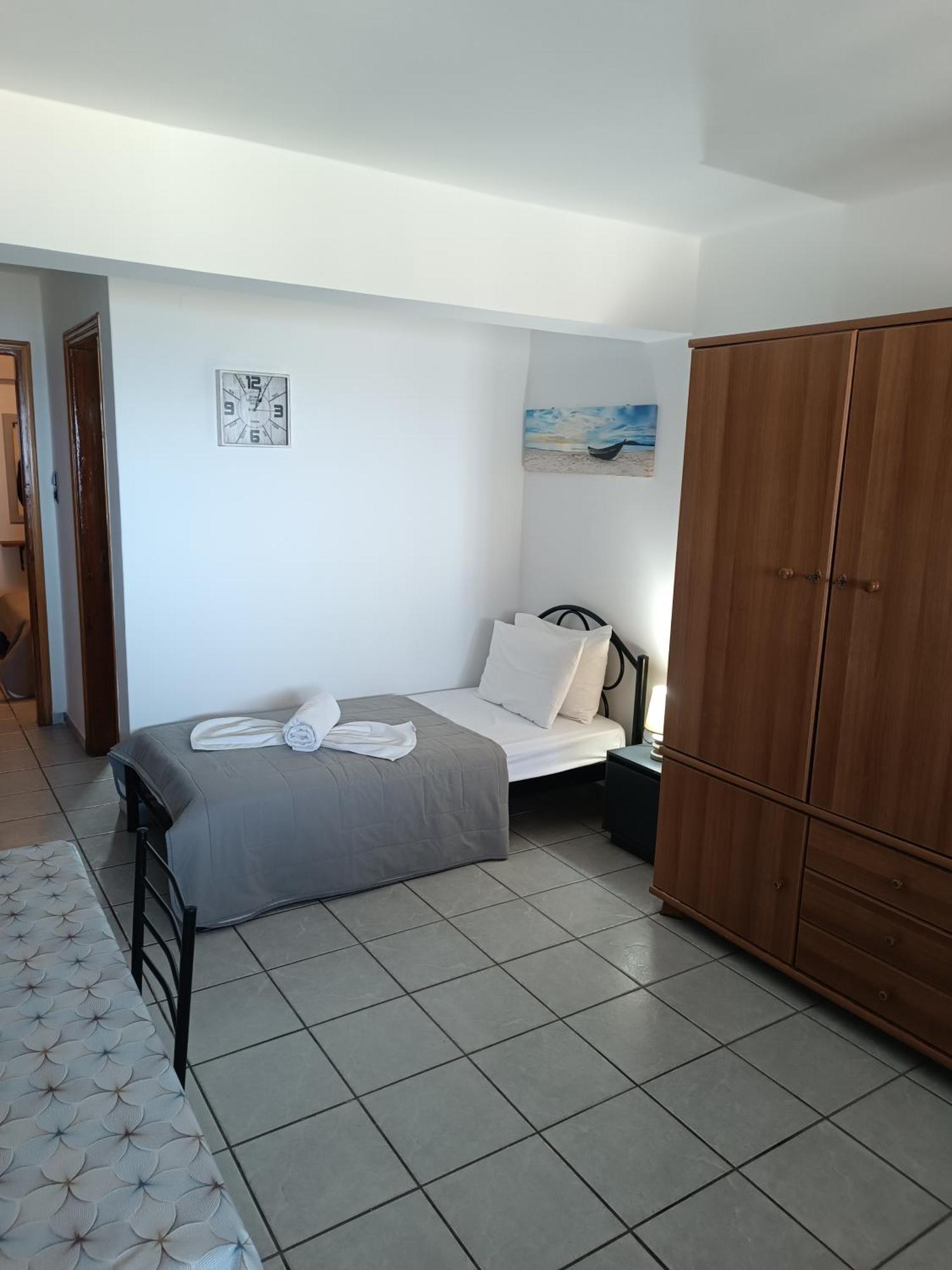 Voulias Αpartments Apartment Kini Cameră foto